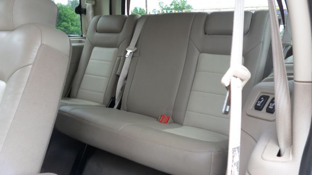 2003 Ford Expedition 2dr HB Man Spec