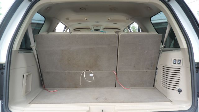 2003 Ford Expedition 2dr HB Man Spec