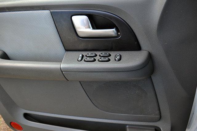 2003 Ford Expedition ESi