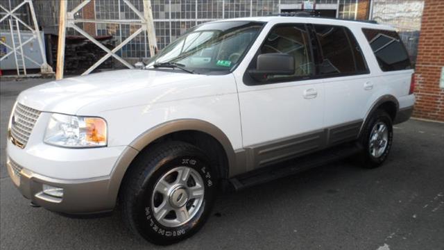 2003 Ford Expedition Touring Sedan