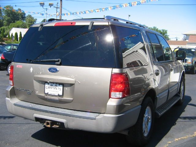 2003 Ford Expedition MOON BOSE Quads