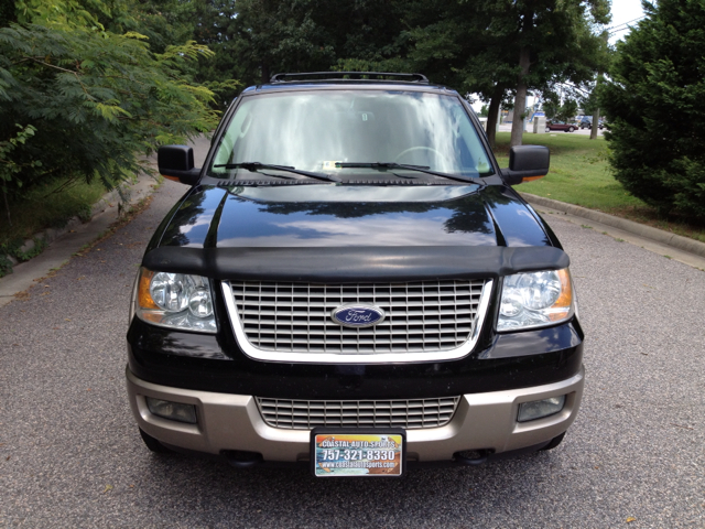 2003 Ford Expedition E320 - Extra Sharp