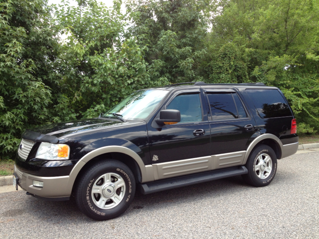 2003 Ford Expedition E320 - Extra Sharp