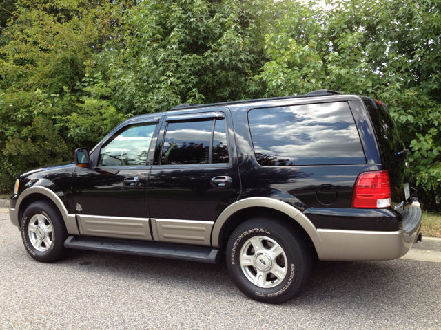 2003 Ford Expedition E320 - Extra Sharp