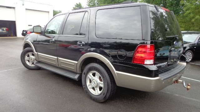 2003 Ford Expedition E320 - Extra Sharp