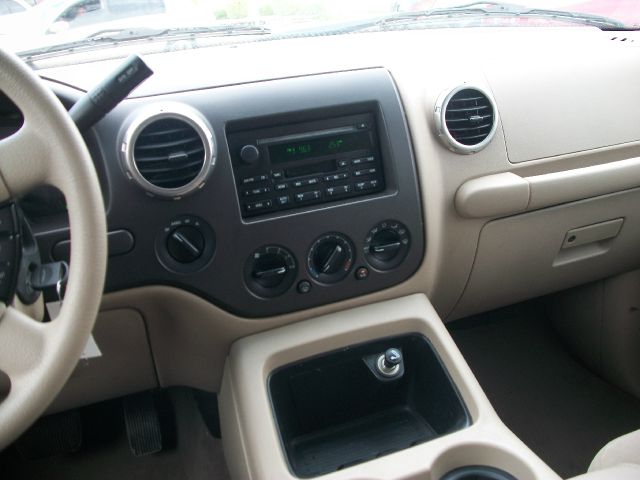 2003 Ford Expedition MOON BOSE Quads