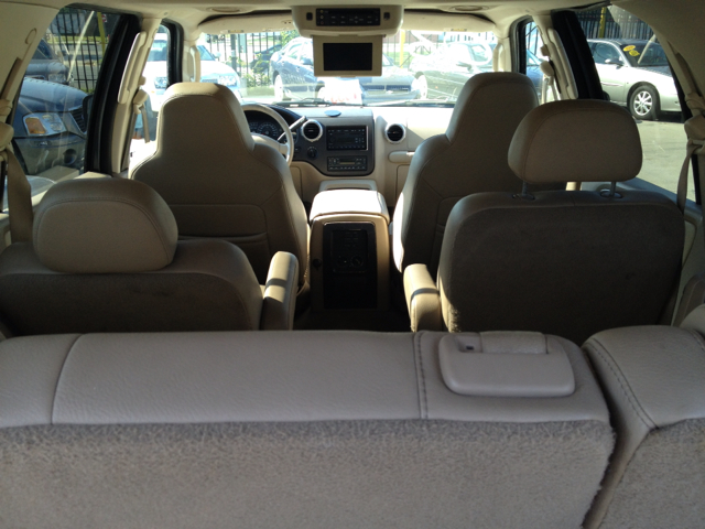 2003 Ford Expedition E320 - Extra Sharp