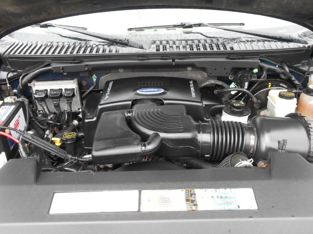 2003 Ford Expedition E320 - Extra Sharp