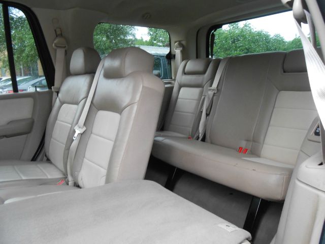 2003 Ford Expedition E320 - Extra Sharp