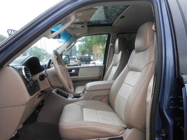 2003 Ford Expedition E320 - Extra Sharp