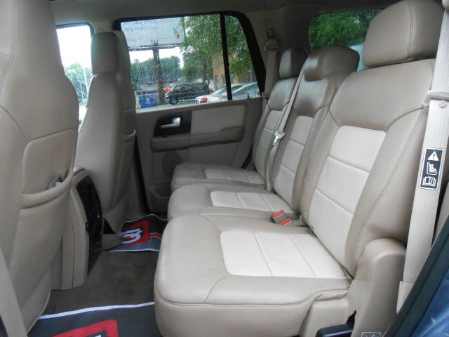 2003 Ford Expedition E320 - Extra Sharp