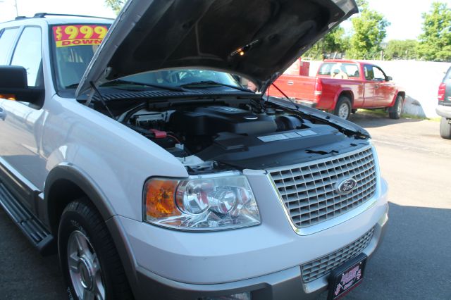 2003 Ford Expedition MOON BOSE Quads