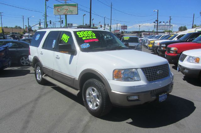 2003 Ford Expedition E320 - Extra Sharp