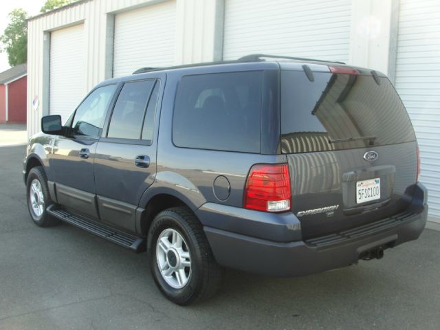 2003 Ford Expedition 2dr HB Man Spec
