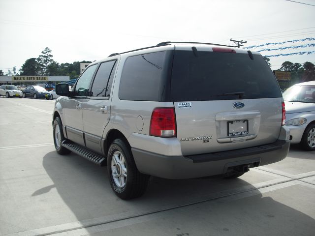 2003 Ford Expedition ESi