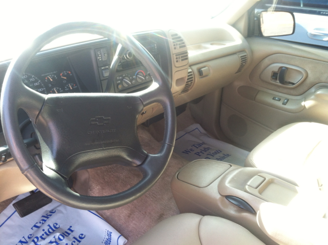 2003 Ford Expedition 4D SV AWD