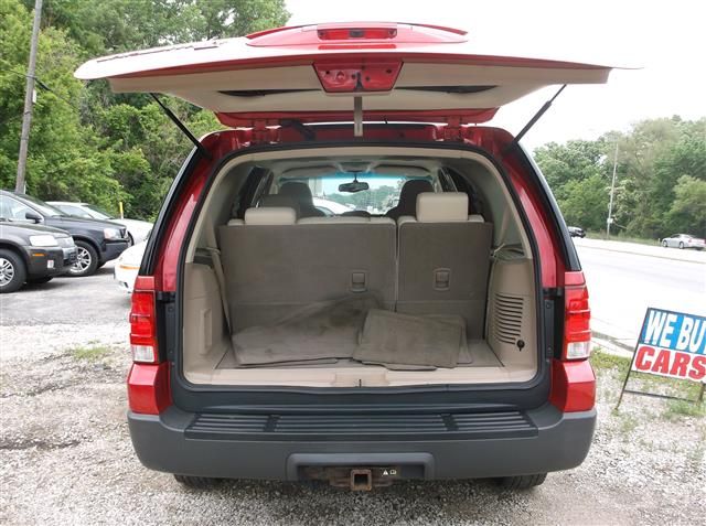 2003 Ford Expedition MOON BOSE Quads