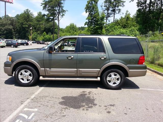 2003 Ford Expedition Touring Sedan