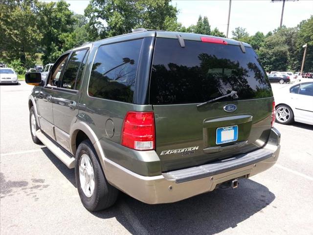 2003 Ford Expedition Touring Sedan