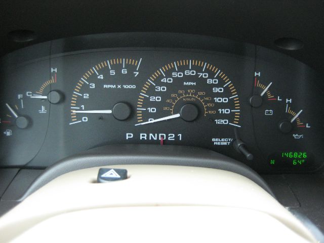 2003 Ford Expedition CREW CAB XL 4X4