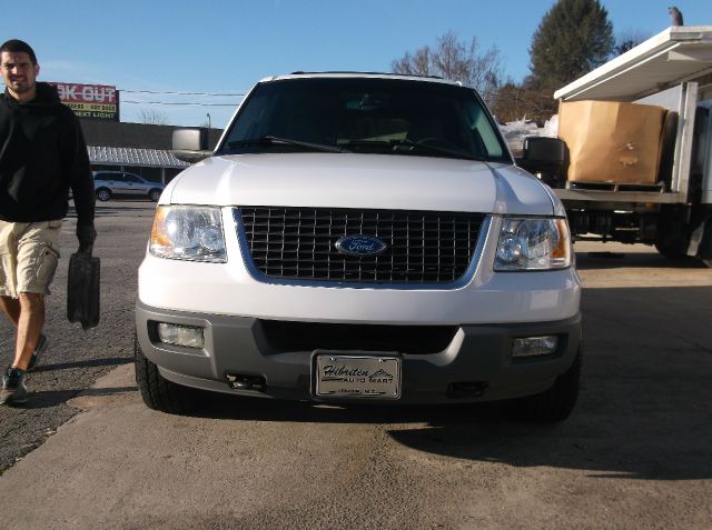 2003 Ford Expedition 2dr HB Auto (GS)