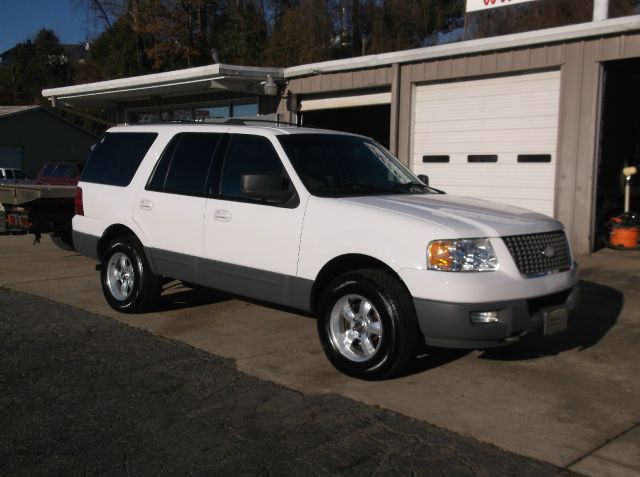 2003 Ford Expedition 2dr HB Auto (GS)
