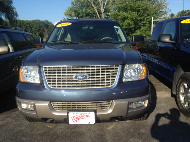 2003 Ford Expedition E320 - Extra Sharp