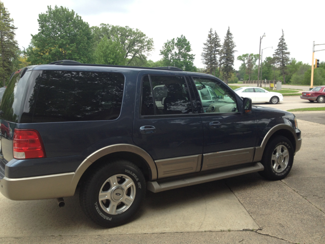 2003 Ford Expedition E320 - Extra Sharp