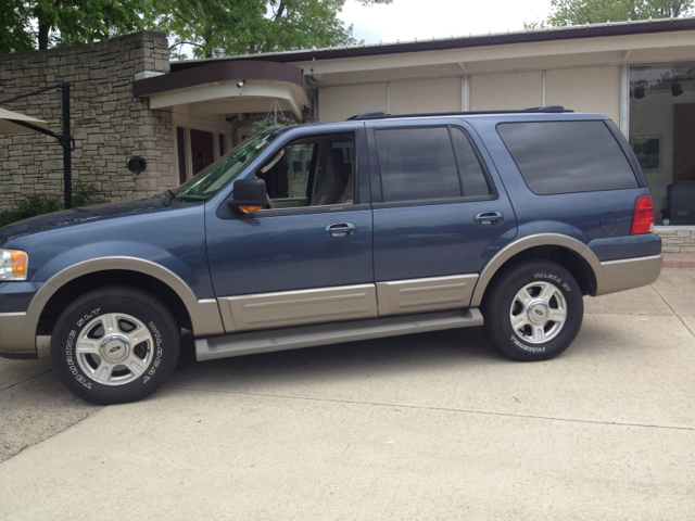 2003 Ford Expedition E320 - Extra Sharp