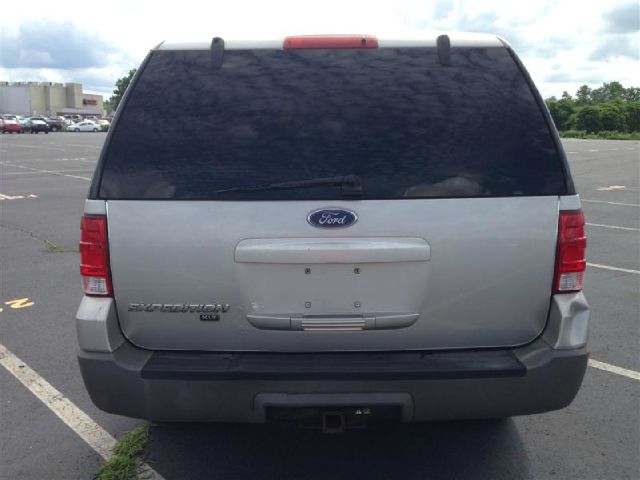 2003 Ford Expedition Xe-v6 4x4