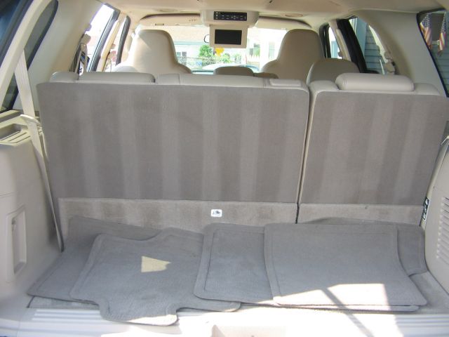 2003 Ford Expedition E320 - Extra Sharp