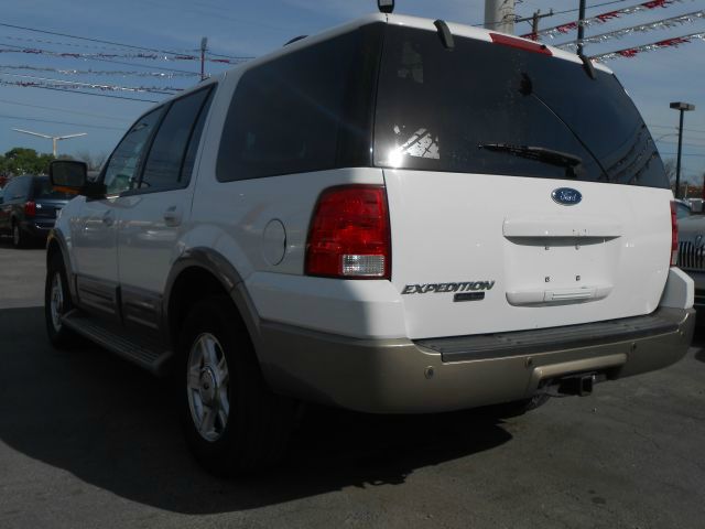 2003 Ford Expedition 2dr HB Man Spec