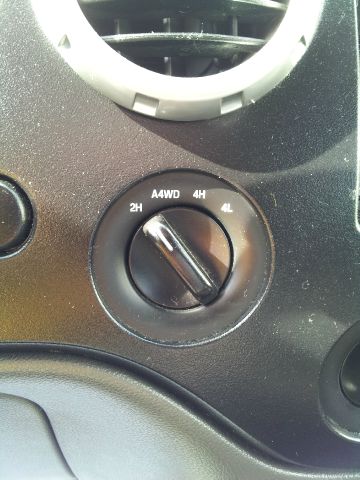 2003 Ford Expedition CREW CAB XL 4X4