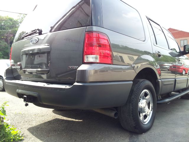 2003 Ford Expedition CREW CAB XL 4X4