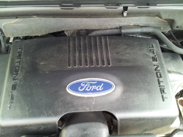 2003 Ford Expedition CREW CAB XL 4X4