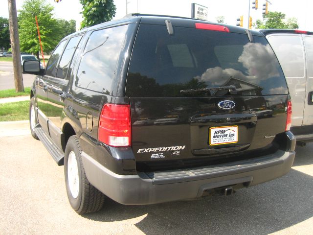 2003 Ford Expedition MOON BOSE Quads