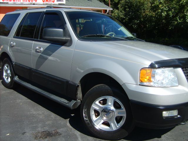 2003 Ford Expedition MOON BOSE Quads