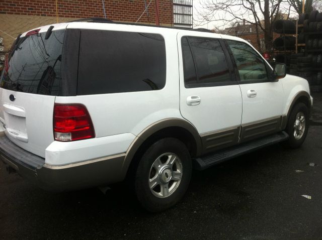 2003 Ford Expedition E320 - Extra Sharp