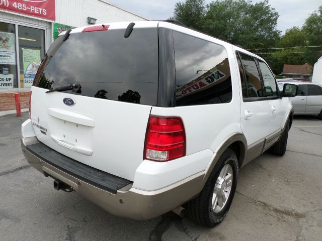 2004 Ford Expedition MOON BOSE Quads