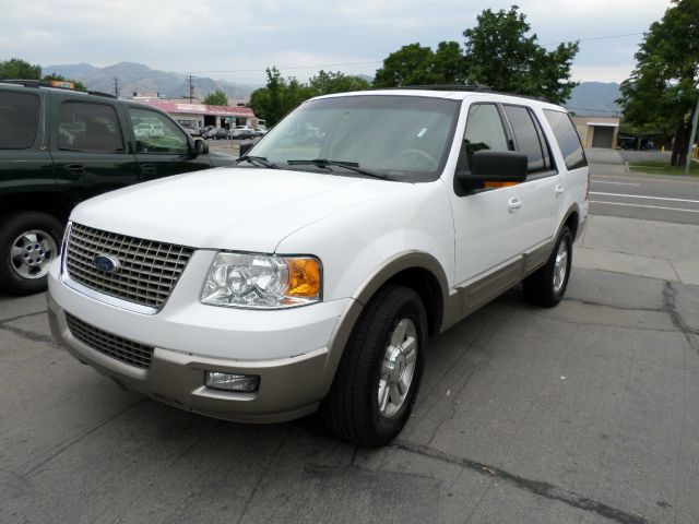 2004 Ford Expedition MOON BOSE Quads