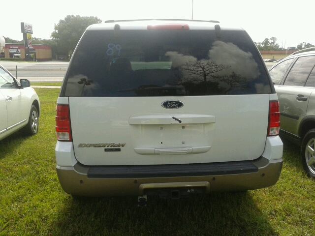2004 Ford Expedition EX-L 4WD AT