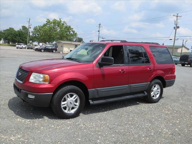 2004 Ford Expedition ESi