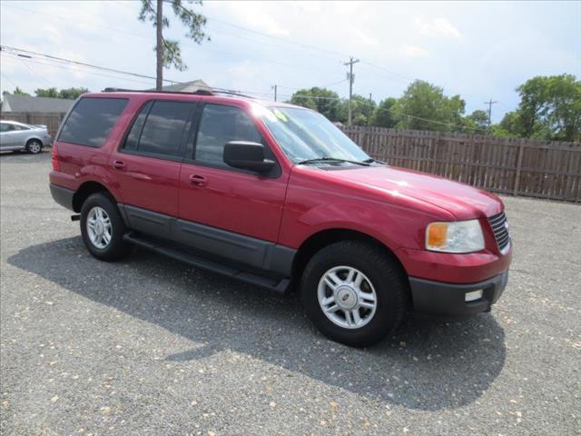 2004 Ford Expedition ESi