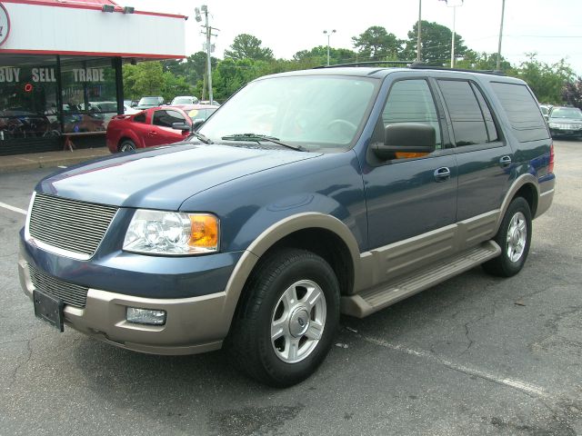 2004 Ford Expedition MOON BOSE Quads