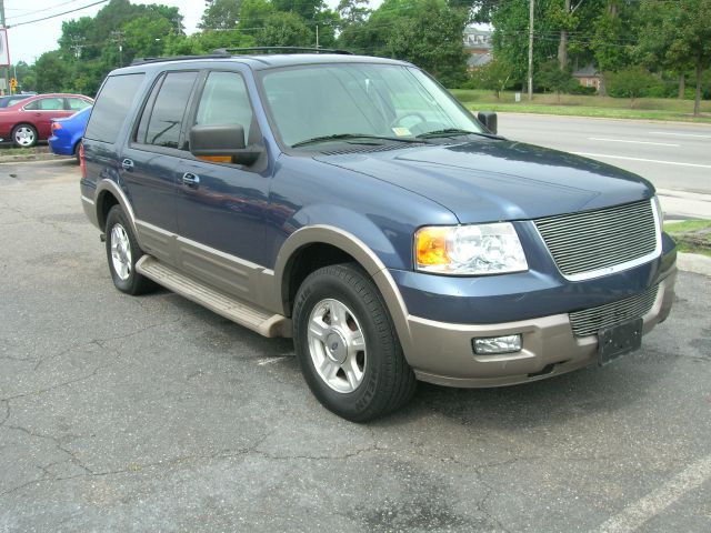 2004 Ford Expedition MOON BOSE Quads