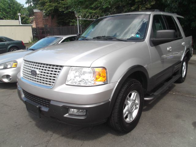 2004 Ford Expedition LTZ CREW 25