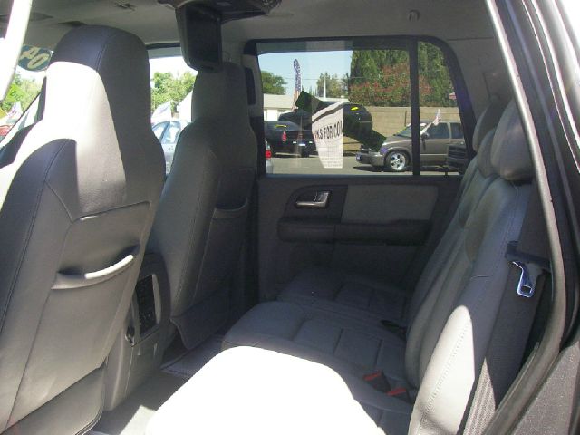 2004 Ford Expedition MOON BOSE Quads