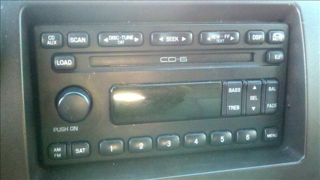 2004 Ford Expedition 330i