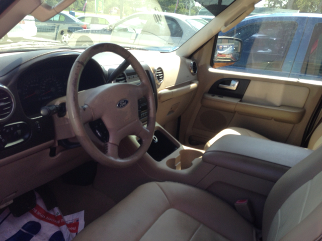 2004 Ford Expedition MOON BOSE Quads