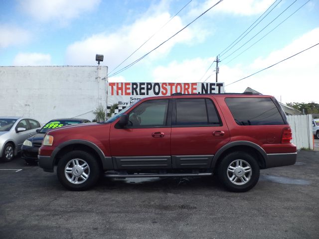 2004 Ford Expedition 4X2 I4